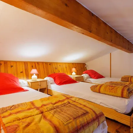 Vigne - Village De Country house Joyeuse